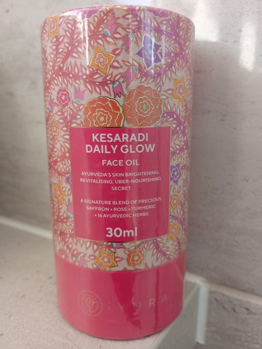 Iyura kesaradi daily glow - kesaradi,